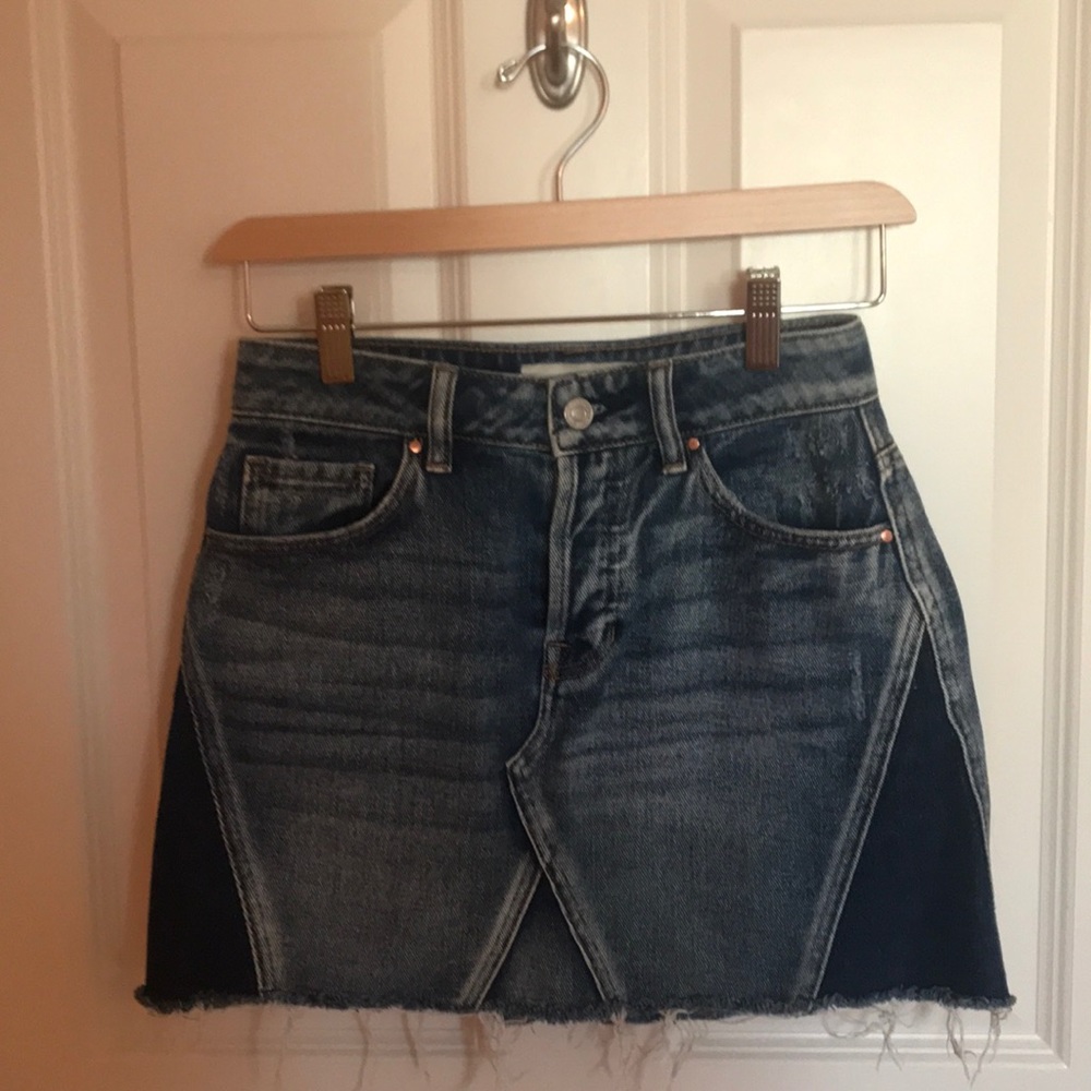 Pacsun color block distressed denim skirt!